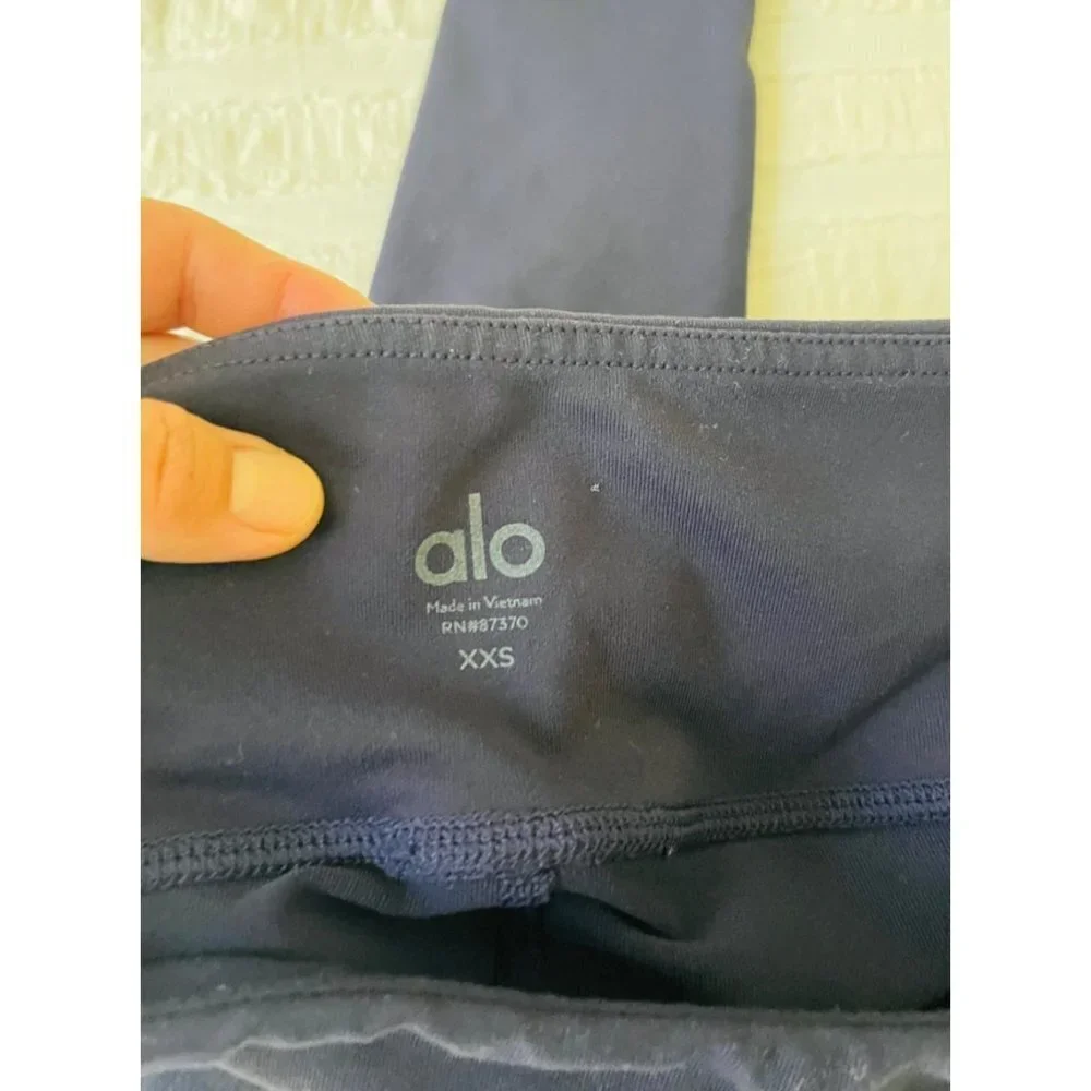 Alo Navy Blue Entwine Leggings Sz XXS
